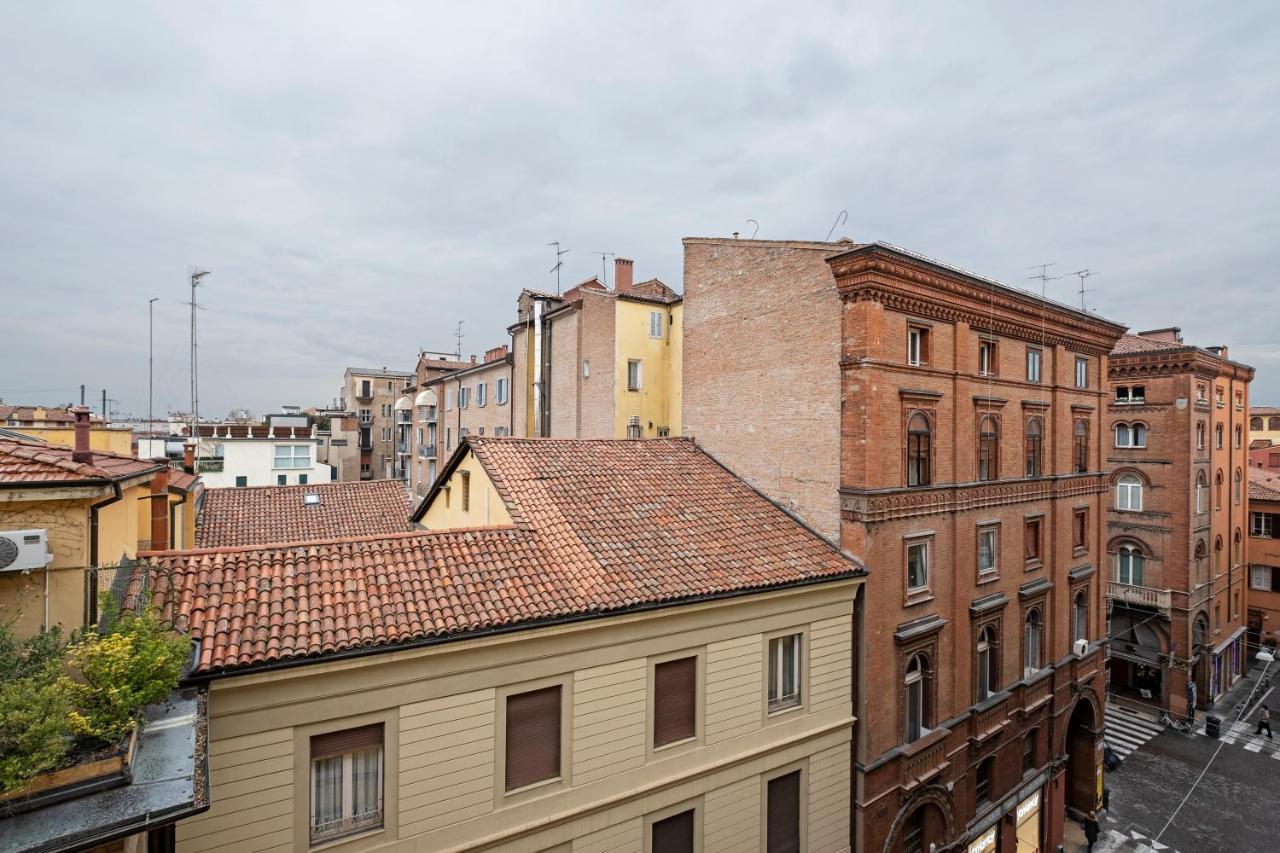 Guesthost - Skyline Central Apartment — Photos 3